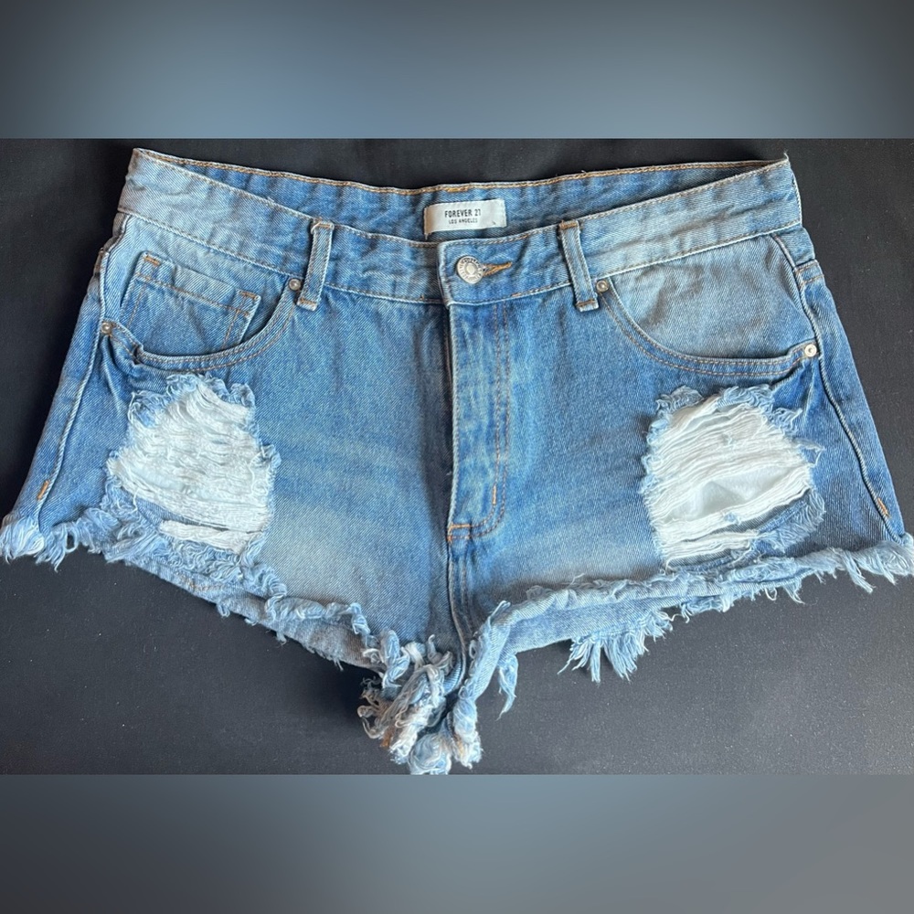 Forever 21 Hi-Rise Jean Shorts Size 29Euro/Size 8US